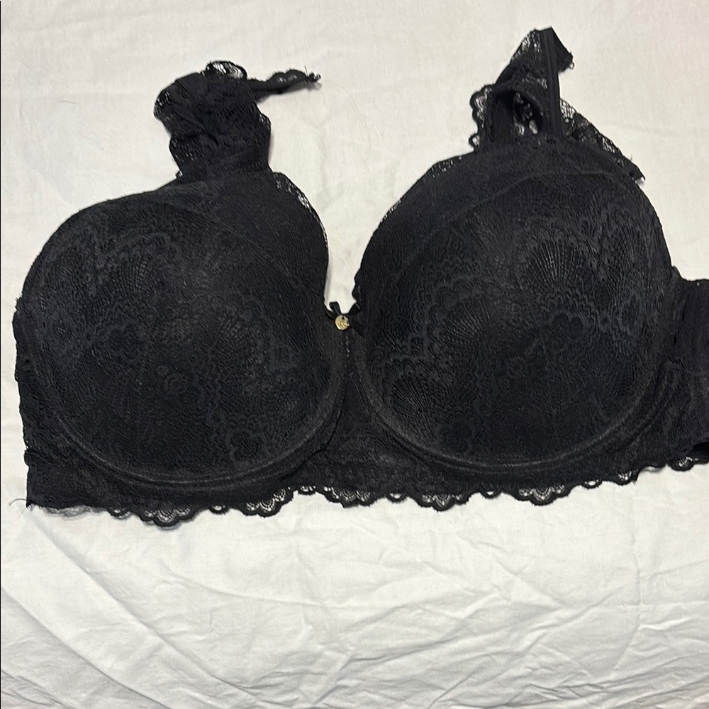 Elegant Black Lace Bra